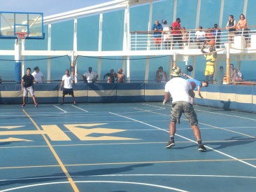 2017-12-21-Cruise-05-Chance-Dodgeball-tournament.JPG