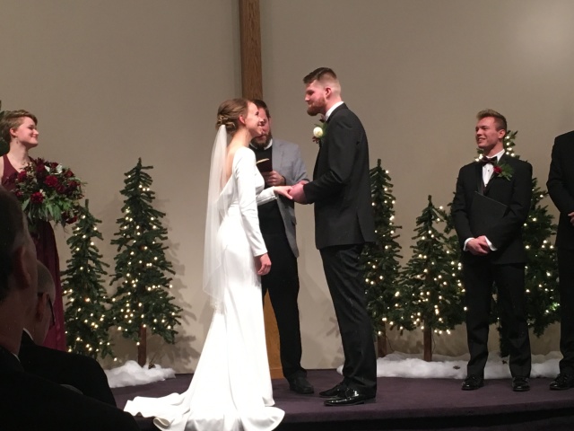 2018/01(January)/Brooke-Scott-Wedding/640x480_2018-01-05-34-Brook-Scott-JoshuaAdam-Wedding.JPG