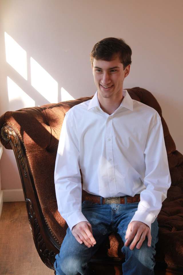 2018/01(January)/Chance-Senior-Pictures/640x480_2018-01-13-Chance-Senior-Pic-012.JPG