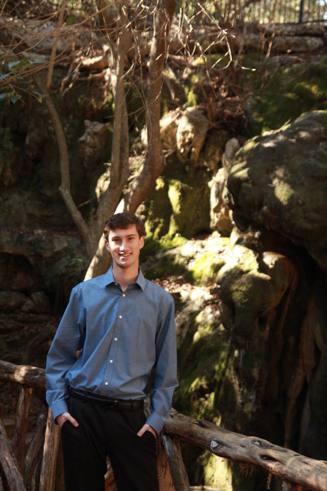 2018/01(January)/Chance-Senior-Pictures/640x480_2018-01-13-Chance-Senior-Pic-141.JPG