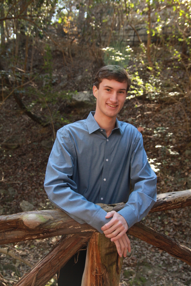 2018/01(January)/Chance-Senior-Pictures/640x480_2018-01-13-Chance-Senior-Pic-172.JPG