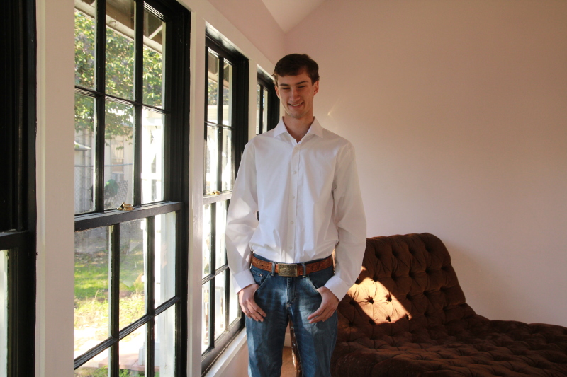 2018/01(January)/Chance-Senior-Pictures/800x600_2018-01-13-Chance-Senior-Pic-016.JPG