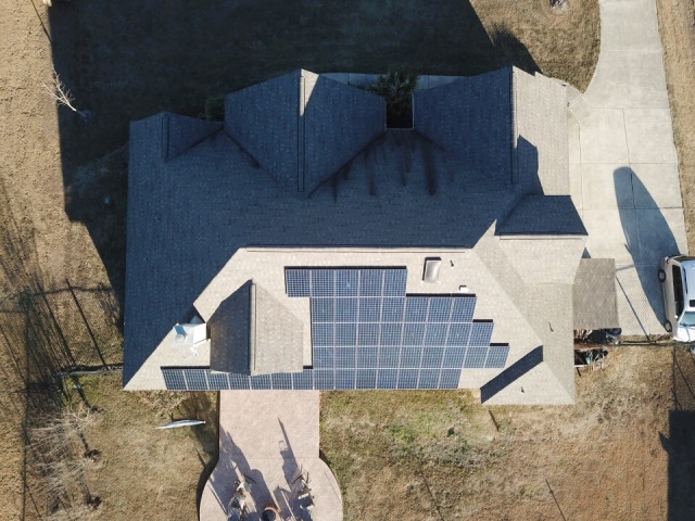 2018/01(January)/Solar-Install/640x480_2018-01-10-06-Solar-After.JPG