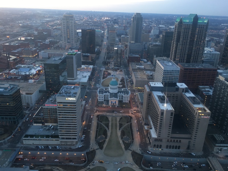 2018/01(January)/VA-St-Louis/800x600_2018-01-31-09-St-Louis-VA-Arch.JPG