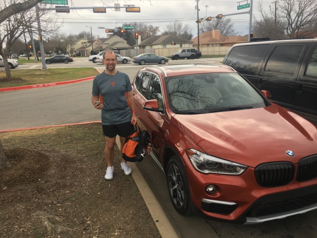 2018/02(February)/Misc/2018-02-19-Ren-New-BMW-car.JPG
