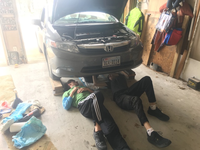 2018/02(February)/Oil-Change-2012-Honda-Civic/640x480_2018-02-19-Civic-Oil-Change-Chance-Dax-3.JPG