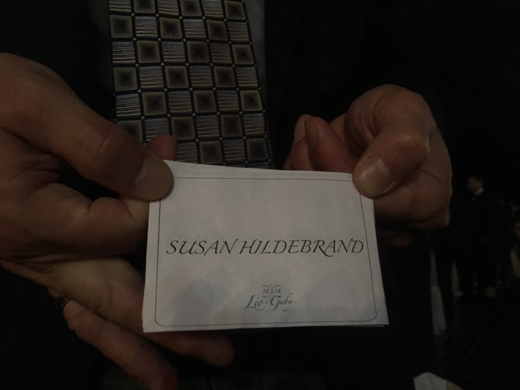 2018-03-24-Argentina-074-Susan-Hildebrand-sign.JPG