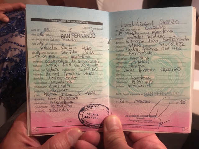 2018/03(March)/Argentina-Lio-Gabby-Wedding/640x480_2018-03-24-Argentina-086-Marriage-Book.JPG