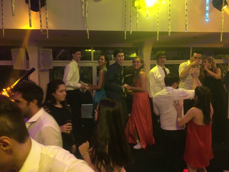 2018/03(March)/Argentina-Lio-Gabby-Wedding/800x600_2018-03-25-Argentina-33-Chance-Maru-Dax-Lucila-Candela.JPG