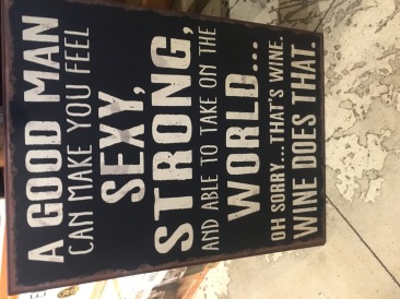 2018-04-07-Austin-Fredricksburg-06-wine-sign.JPG
