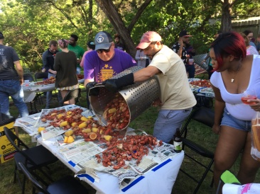 2018-04-14-Mark-Diane-Crawfish-Boil-04.JPG