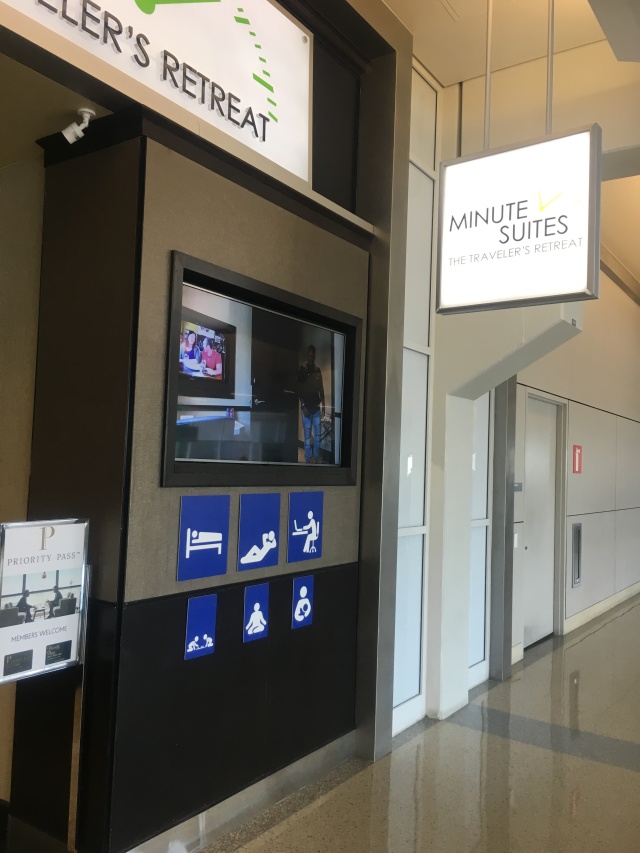 2018/04(April)/Misc/640x480_2018-04-10-Dallas-Airport.JPG