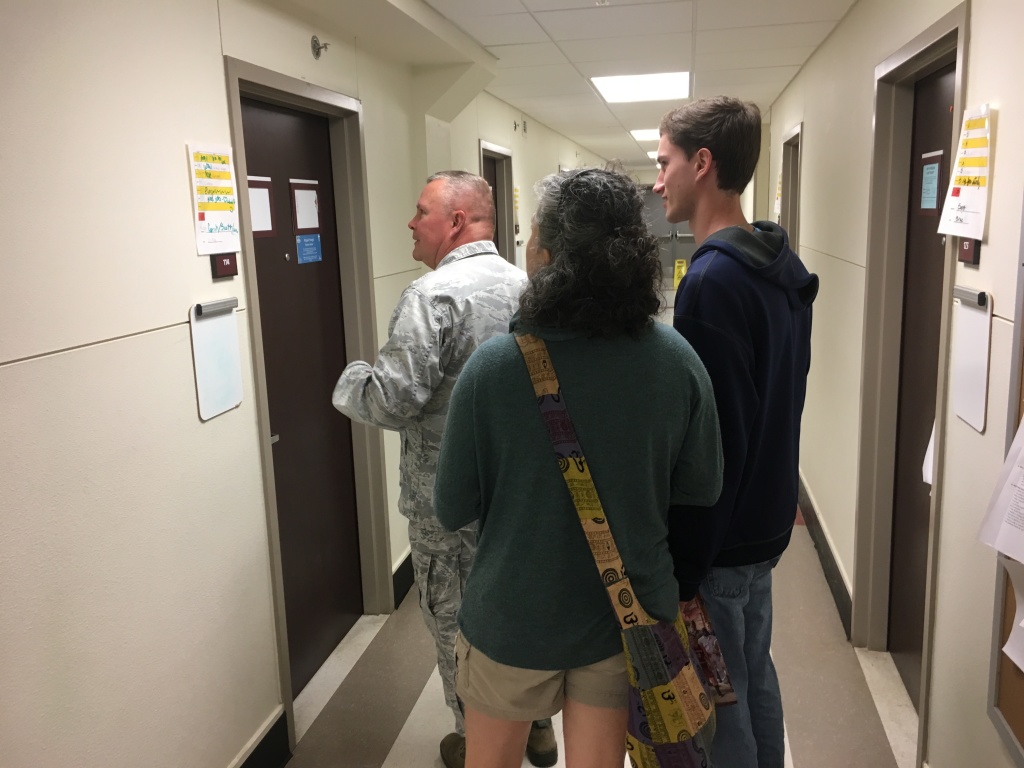 2018/04(April)/TAMU-Visit-Chance/2018-04-02-TAMU-Visit-Chance-01-Suzi.JPG