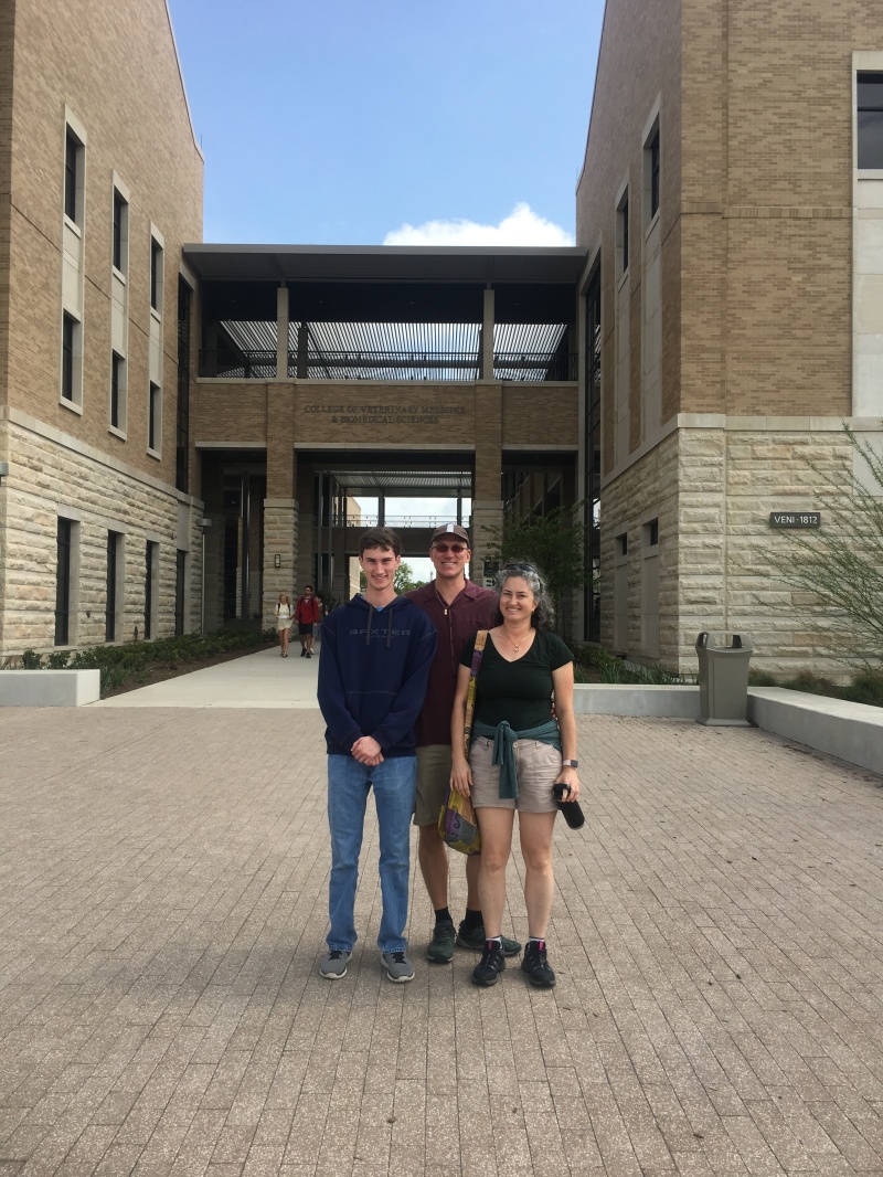 2018-04-02-TAMU-Visit-Chance-02-Travis-Suzi.JPG