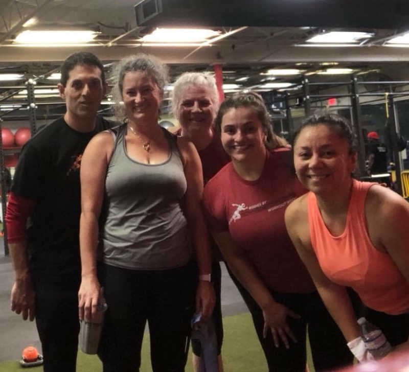 2018/05(May)/Misc/800x600_2018-05-Suzi-Gym-Fred.JPG