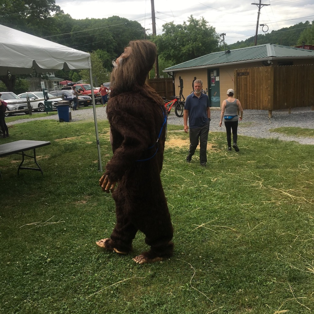 2018/05(May)/TrailDays-2018/1024x768_2018-05-18-TrailDays-25-BigFoot.JPG