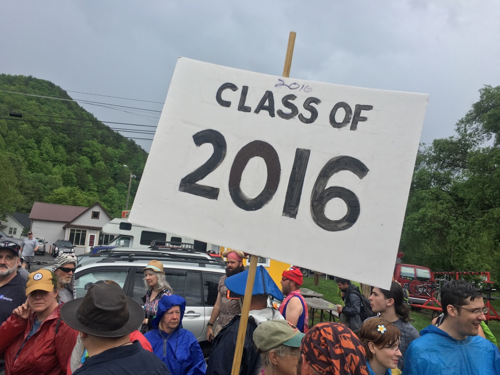 2018/05(May)/TrailDays-2018/1024x768_2018-05-19-TrailDays-08-parade.JPG