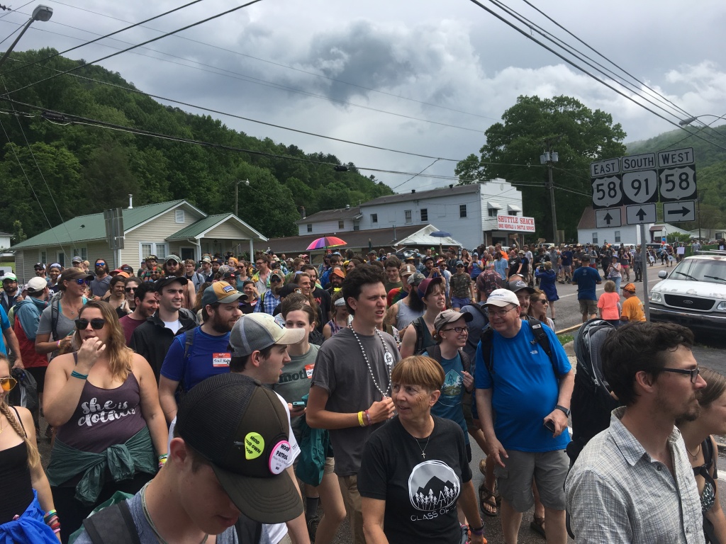 2018/05(May)/TrailDays-2018/1024x768_2018-05-19-TrailDays-19-parade.JPG