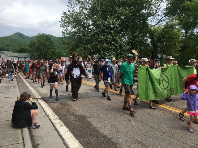2018-05-19-TrailDays-24-parade-bigfoot.JPG