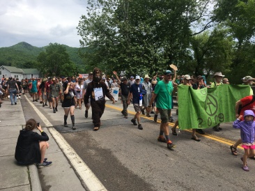 2018-05-19-TrailDays-24-parade-bigfoot.JPG