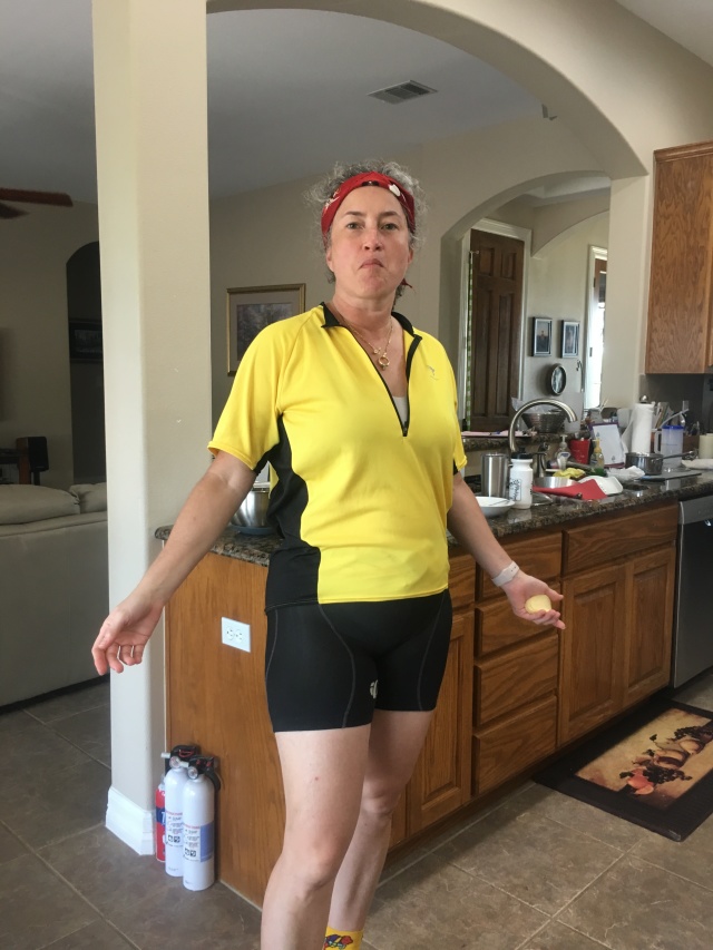 2018-06-03-Suzi-bike-outfit-2.JPG