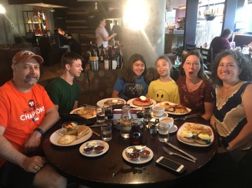2018-06-21-Suzi-dinner-with-Mike-Karen-2.JPG