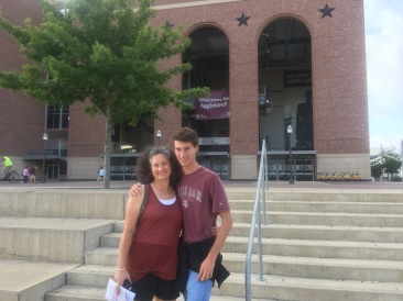 2018-06-28-TAMU-Orientation-Chance-1-Suzi.JPG