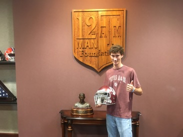 2018-06-29-TAMU-orientation-12-Chance-12thman.JPG