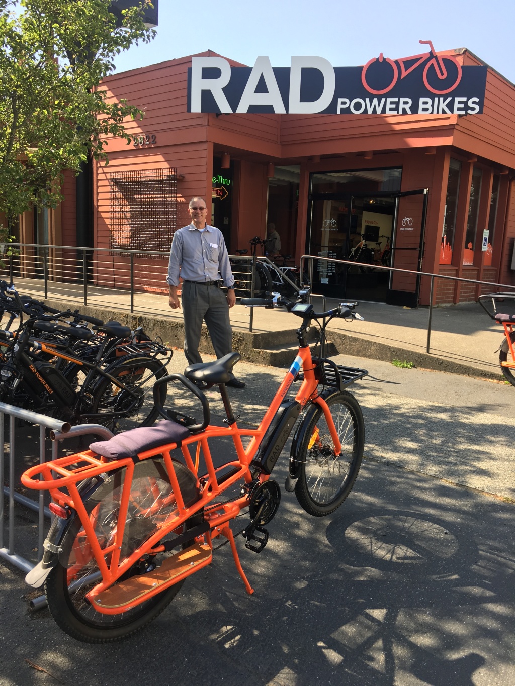 2018/06(June)/VA-Seattle-WA/1024x768_2018-06-05-VA-Seattle-RADPowerBikes-3.JPG