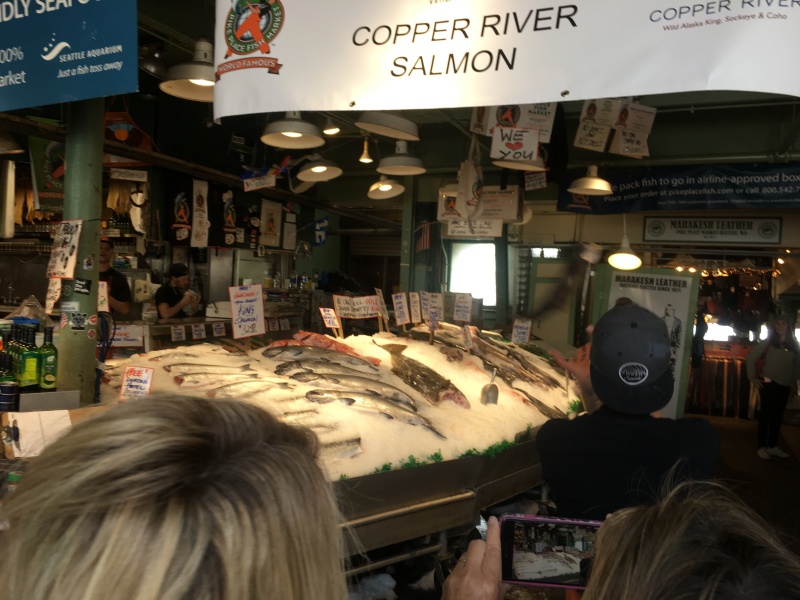 2018/06(June)/VA-Seattle-WA/800x600_2018-06-07-VA-Seattle-2-Fish-Market.JPG