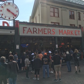 2018-06-07-VA-Seattle-3-Farmers-Market.JPG