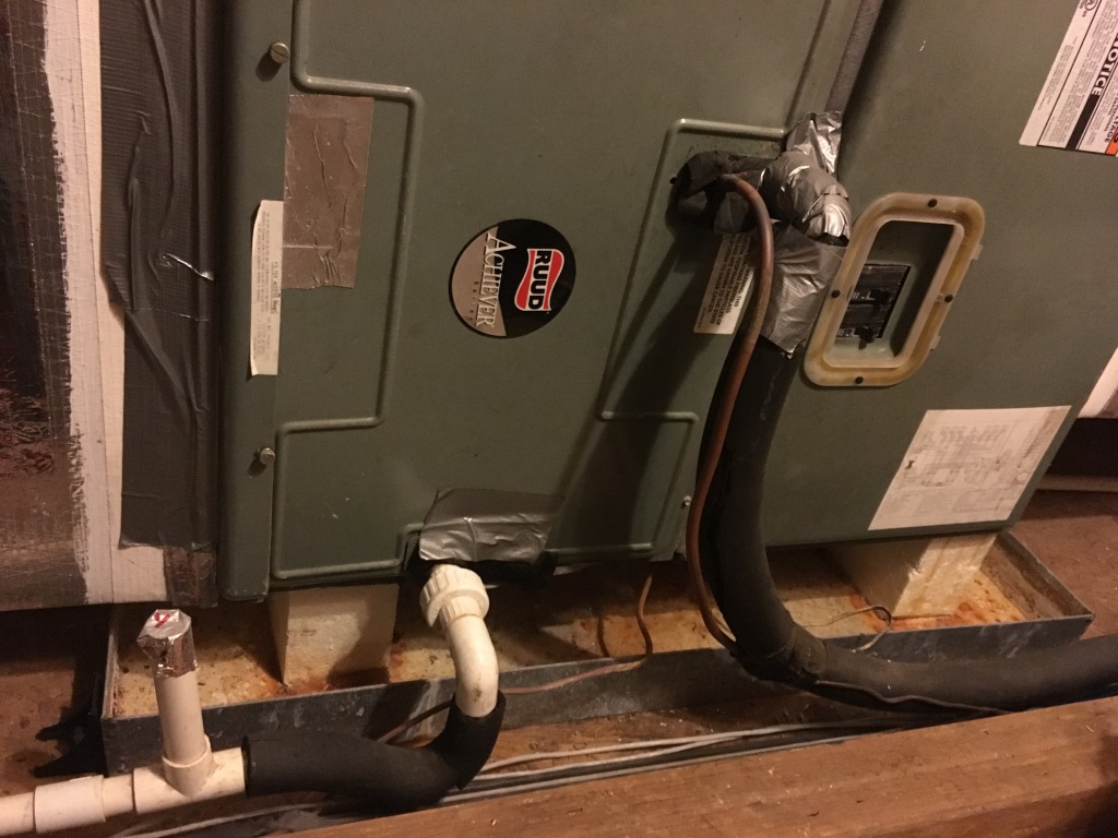 2018/07(July)/AC-issues-outside-controller/1024x768_2018-07-27-AC-issues-downstairs-unit-in-attic-1.JPG