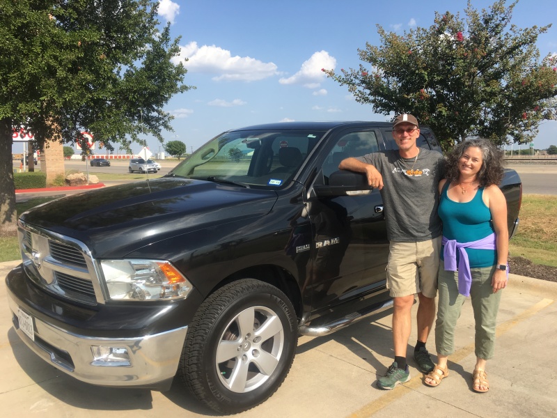 2018/07(July)/Dodge-Pickup/800x600_2018-07-29-2009-Dodge-Pickup-4-Travis-Suzi.JPG