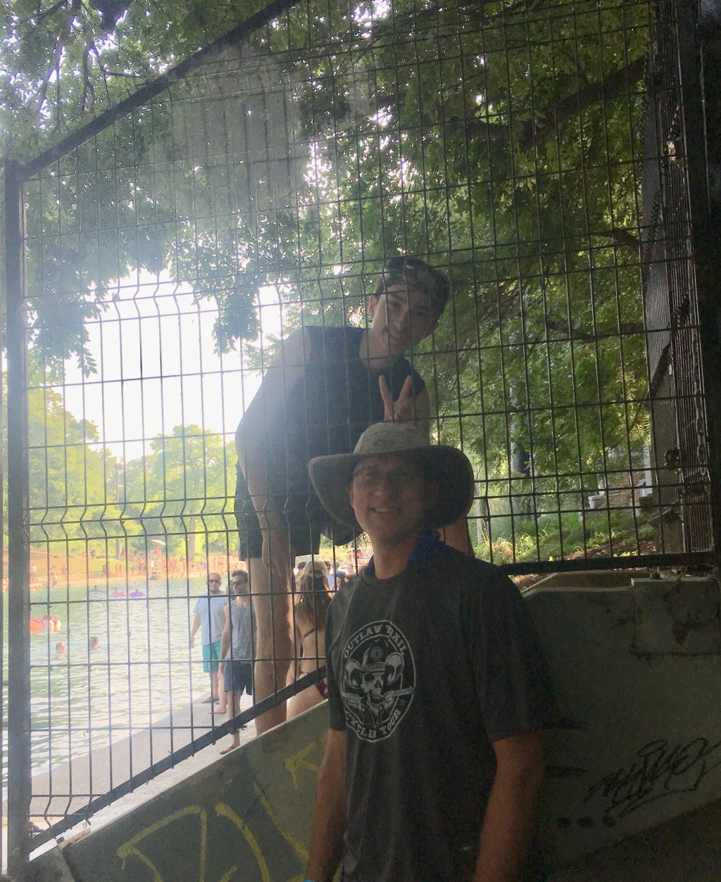 2018/07(July)/Misc/1024x768_2018-07-21-Zilker-pool-and-play-1-Dax-Travis.JPG
