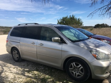 2019-03-09-HillCountryStateNaturalArea-Camping-08-Dax-overheating.JPG