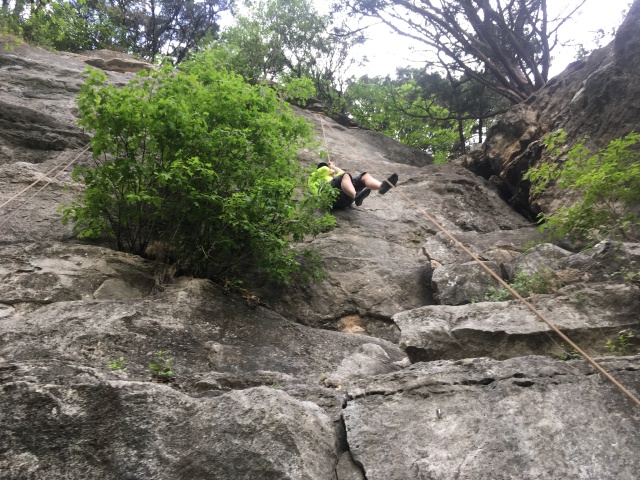2019/03(March)/Crew8787-Rock-Climbing/640x480_2019-03-30-Crew8787-rock-climbing-14-Suzi.JPG