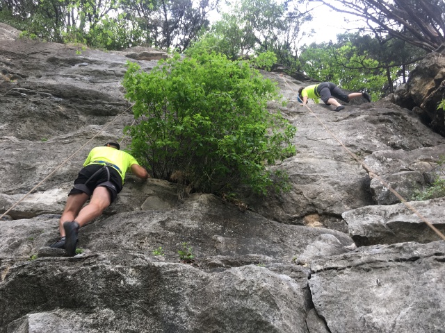 2019/03(March)/Crew8787-Rock-Climbing/640x480_2019-03-30-Crew8787-rock-climbing-16-Travis-Suzi.JPG