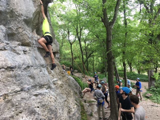 2019/03(March)/Crew8787-Rock-Climbing/640x480_2019-03-30-Crew8787-rock-climbing-31-Travis.JPG