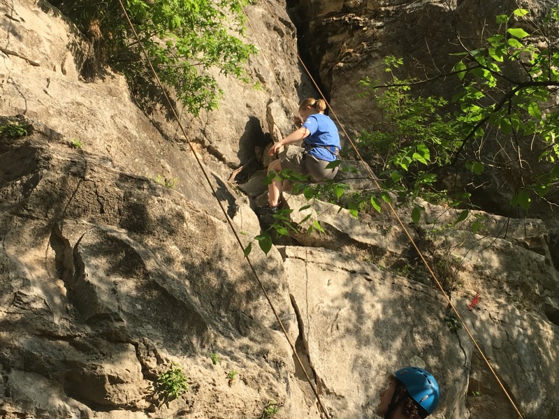 2019/03(March)/Crew8787-Rock-Climbing/800x600_2019-03-30-Crew8787-rock-climbing-09-Emily.JPG