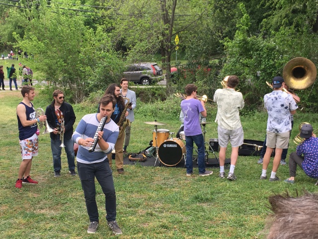 2019/03(March)/HonkTX-Bands/640x480_2019-03-30-HonkTX-bands-03.JPG