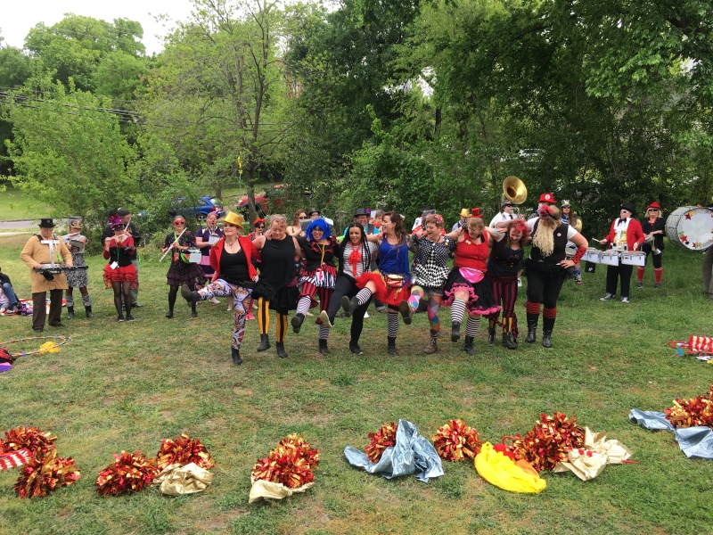 2019/03(March)/HonkTX-Bands/800x600_2019-03-30-HonkTX-bands-16-LisaPettrey.JPG