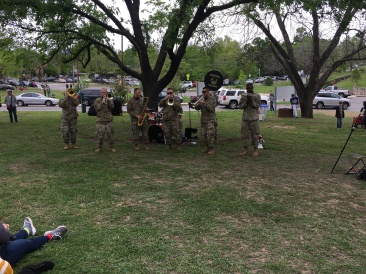 2019-03-30-HonkTX-bands-02.JPG