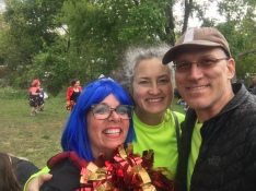 2019-03-30-HonkTX-bands-19-LisaPettrey-Suzi-Travis-GOOD.JPG