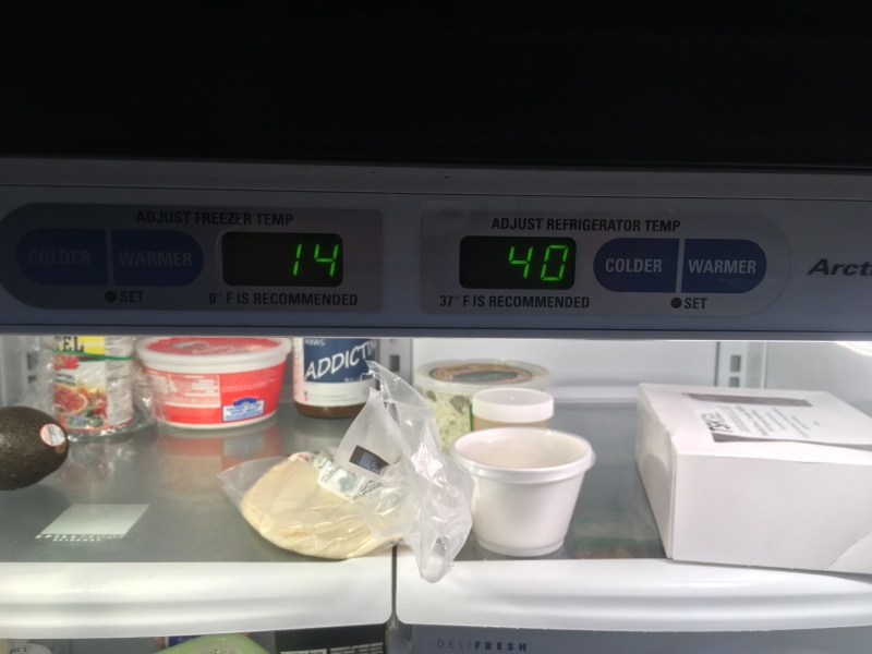 2019/03(March)/Misc/800x600_2019-03-25-Refrigerator-problems.JPG