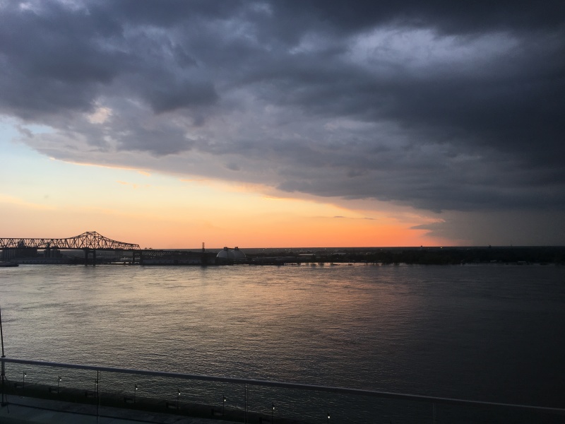 2019/03(March)/Vistra-Travel/800x600_2019-03-25-Vistra-Baton-Rouge-4.JPG
