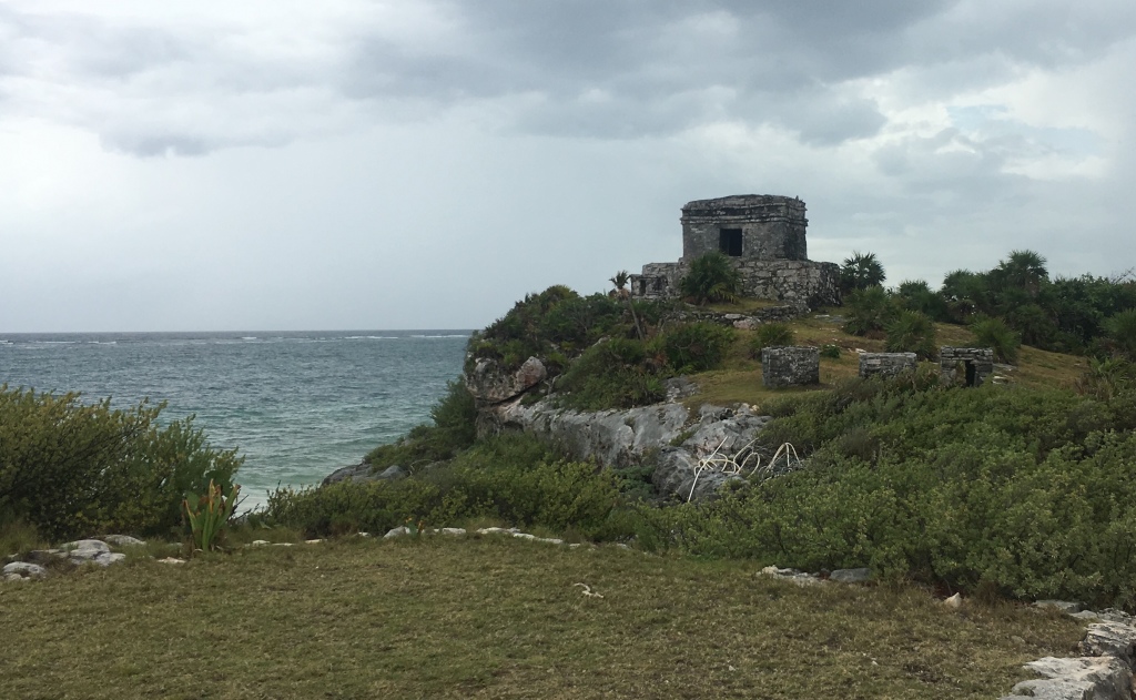 2019/04(April)/Cancun-with-Adriana/1024x768_2019-04-09-Cancun-Bahia-Principie-11-Tulum.JPG