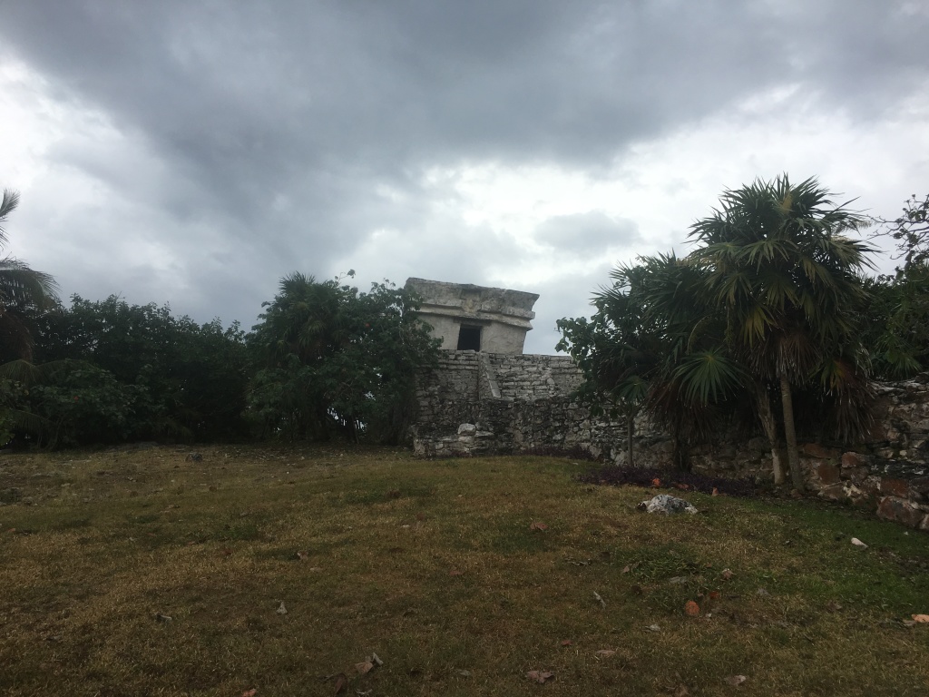2019/04(April)/Cancun-with-Adriana/1024x768_2019-04-09-Cancun-Bahia-Principie-16-Tulum.JPG