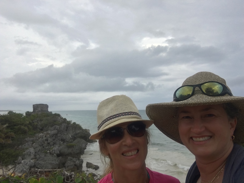 2019-04-09-Cancun-Bahia-Principie-25-Tulum-Adriana-Suzi.JPG