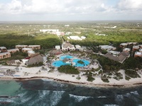 2019/04(April)/Cancun-with-Adriana/2019-04-05-Cancun-drone-1.JPG