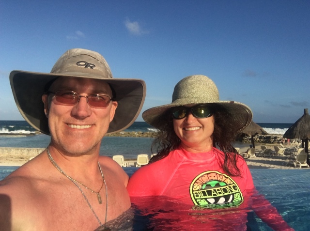 2019/04(April)/Cancun-with-Adriana/640x480_2019-04-08-Cancun-Bahia-Principie-016-Travis-Suzi.JPG